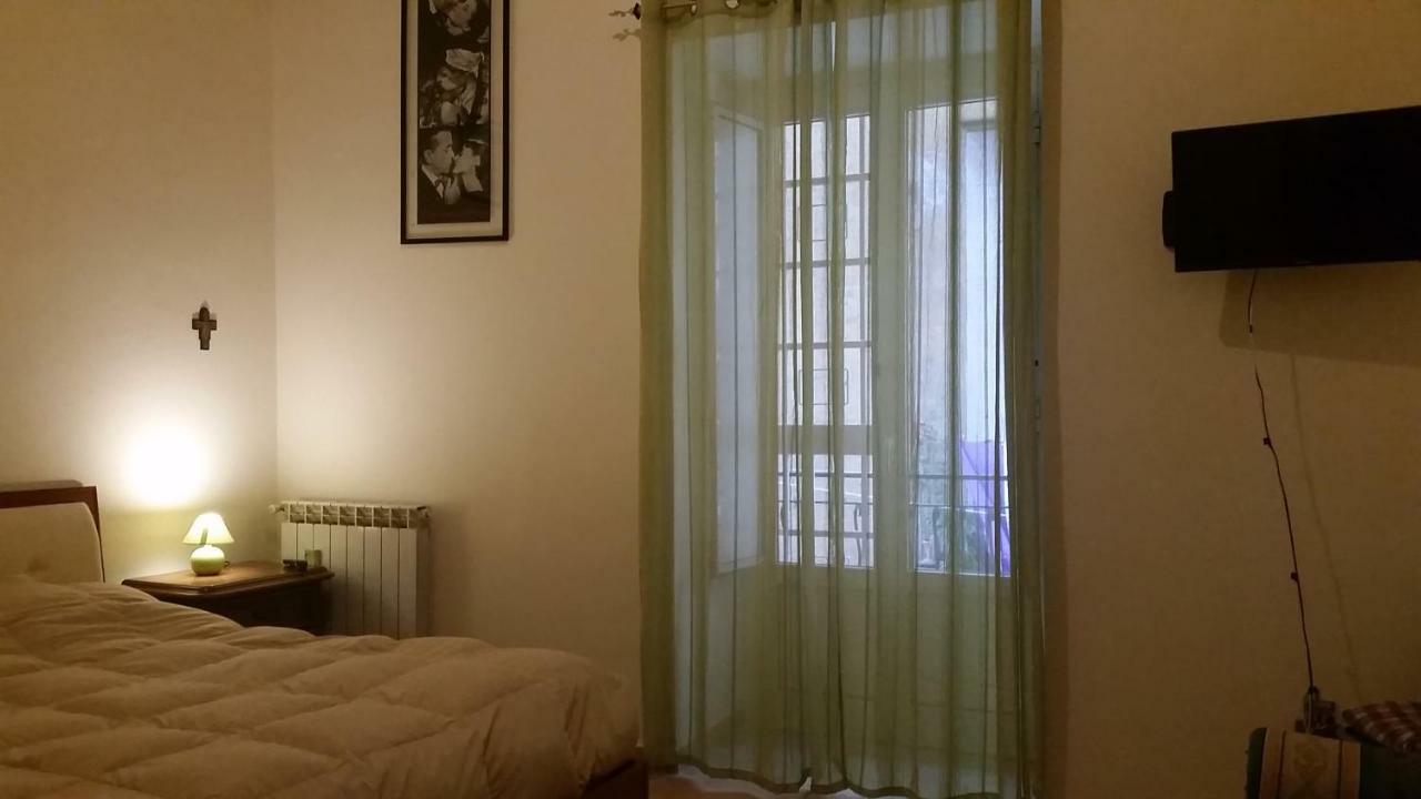 Ai Baretti B&B Неаполь Экстерьер фото
