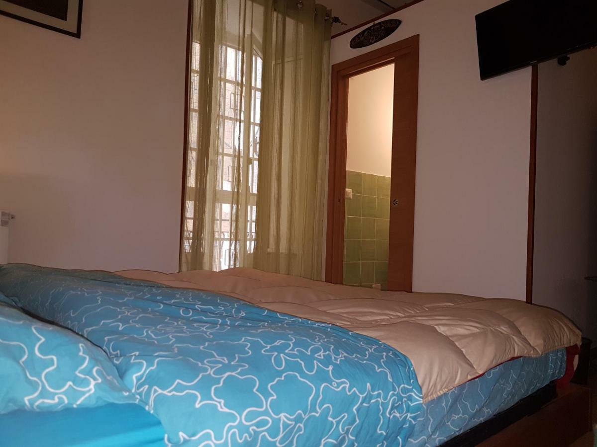 Ai Baretti B&B Неаполь Экстерьер фото